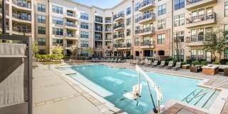 District West Gallery 29