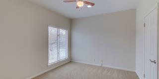 Rare 3 BR / 2.5 BA /  2 Car Garage Westlake Condo 14th Fairway (Austin Country Club) (Eanes ISD) Gallery 27
