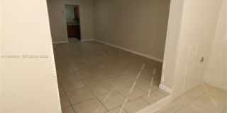 140 Royal Palm Rd Gallery 10