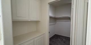 904 Bergamo Avenue Gallery 20