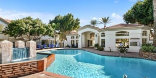 Carlyle Townhomes Gallery 1