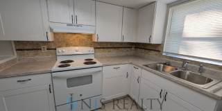 Newly renovated 2 bed, 2 bath home with fenced in yard... NEW NEW NEW Gallery 1