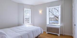 993 Memorial Dr Gallery 16