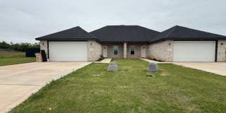 136 Pedernales Gallery 1