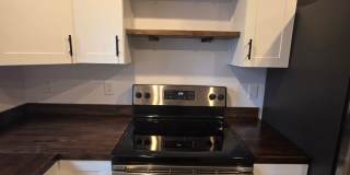 E. 38th Avenue Duplex's Gallery 4