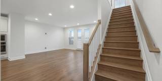 43421 FARRINGDON SQ Gallery 31