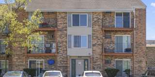 535 W Lies Road Gallery 1