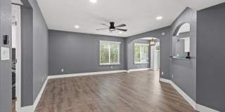 Contemporary 4bd Home with Expansive Spaces and Designer Details Gallery 13