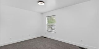 48 Broadway St., Suite D Gallery 27