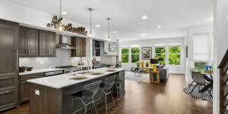 Secret Oasis in East Nashville - FOR LEASE Gallery 9