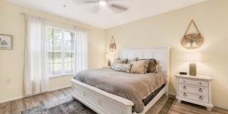 3-bedroom condo available in Flamingo Fairways II Gallery 1
