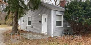 4924 Carvel Avenue Gallery 1