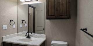 Comfort, Space & Flexibility – 3 Bed Home in Moore School District Gallery 12