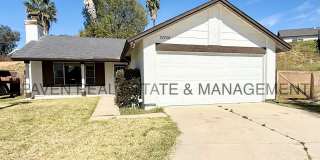 Cul-de-sac home Gallery 1