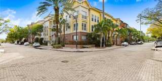 2410 West Azeele Street Gallery 13