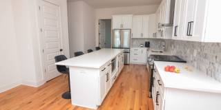411 McAdoo Ave. Gallery 13