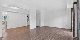 2430 SUN VALLEY Circle Gallery 15