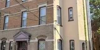 1138 Summit Avenue Gallery 1