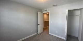 Stylish 3-Bed, 3-Bath Townhouse Oasis in Riviera Beach Gallery 19