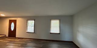 3 Bedroom Stone Facade Colonial with 2 Car Attached Garage  in Strongsville Gallery 15