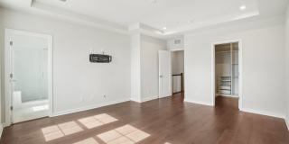 Welcome to Union Park at McLean! Gallery 16