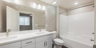 Los Alamitos Luxury Apartments Gallery 81