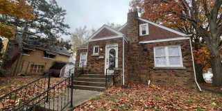 Spacious 3 bedroom 2 bath! Gallery 1