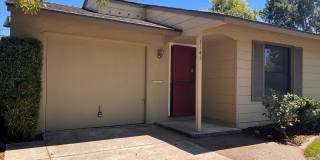 4 bed 2 bath house available now! Gallery 3
