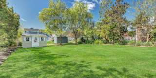 303 Salem Avenue Gallery 32