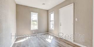 2122 N Glen Ellyn Street Gallery 15