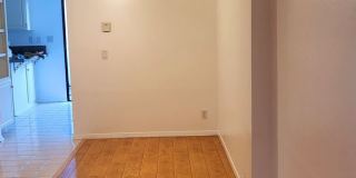 Condo Near Oxnard College Gallery 4