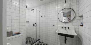 304 Warren Street Gallery 11