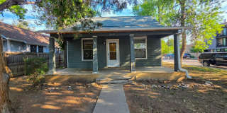 *AVAILABLE NOW* 3-Bedroom with Partially Fenced Yard - Feels like a separate house! *$1000 Deposit* Gallery 1