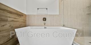 118 East Elgin Street Gallery 26