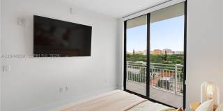 1601 Coral Gate Gallery 6