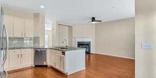 6174 Indian Wood Circle Gallery 7