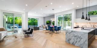 721 N Vista St Gallery 7