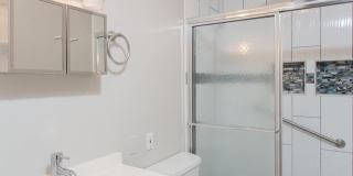 Beautiful Townhome in Alamo Heights!! Gallery 17