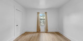 812 Spring Street Gallery 8