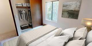2 BLOCKS TO GREEN LAKE PARK! 2 BLOCKS TO GREEN LAKE PARK! Gallery 15