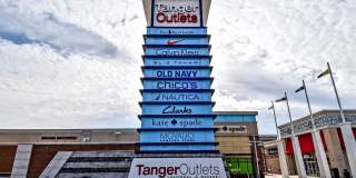 5815 ARBROATH DR Gallery 44