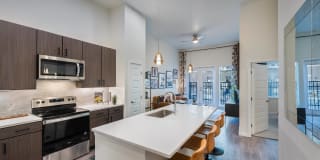 AMLI Art District Gallery 1