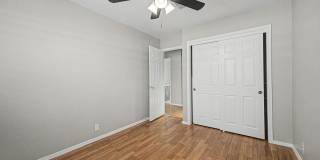 5719 E Saint John Road Gallery 15