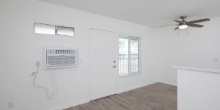 Aztec Pacific Gallery 21