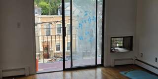 2831 Roebling Avenue Gallery 4