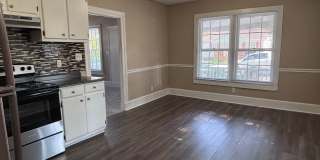 3-bedroom Close to South Elm Street Gallery 7