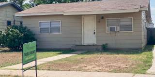 Available November - Cute 3 bed/1 bath! Gallery 1