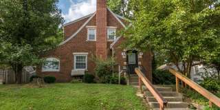 1302 Hunter - 7 Bed/2 Bath - Renovated! Gallery 1