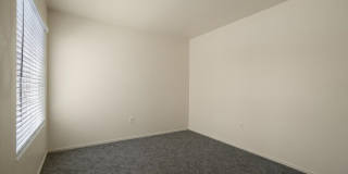 Bright & Spacious 4Bd Home with Vaulted Ceilings & Outdoor Kitchen Gallery 18