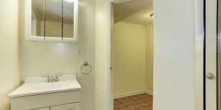 1915 11TH ST NW Gallery 26